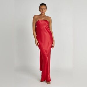 NWT MESHKI Rochelle Bow Back Satin Maxi Dress - Red SIZE large